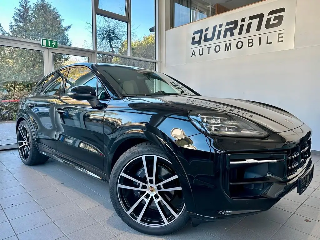 Photo 1 : Porsche Cayenne 2024 Petrol