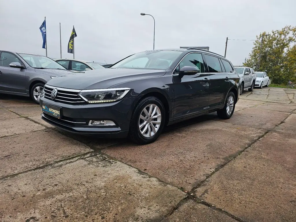 Photo 1 : Volkswagen Passat 2020 Diesel