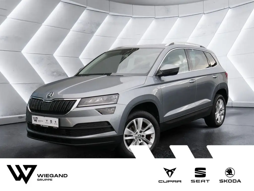 Photo 1 : Skoda Karoq 2021 Petrol