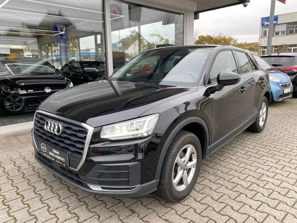 Photo 1 : Audi Q2 2019 Essence