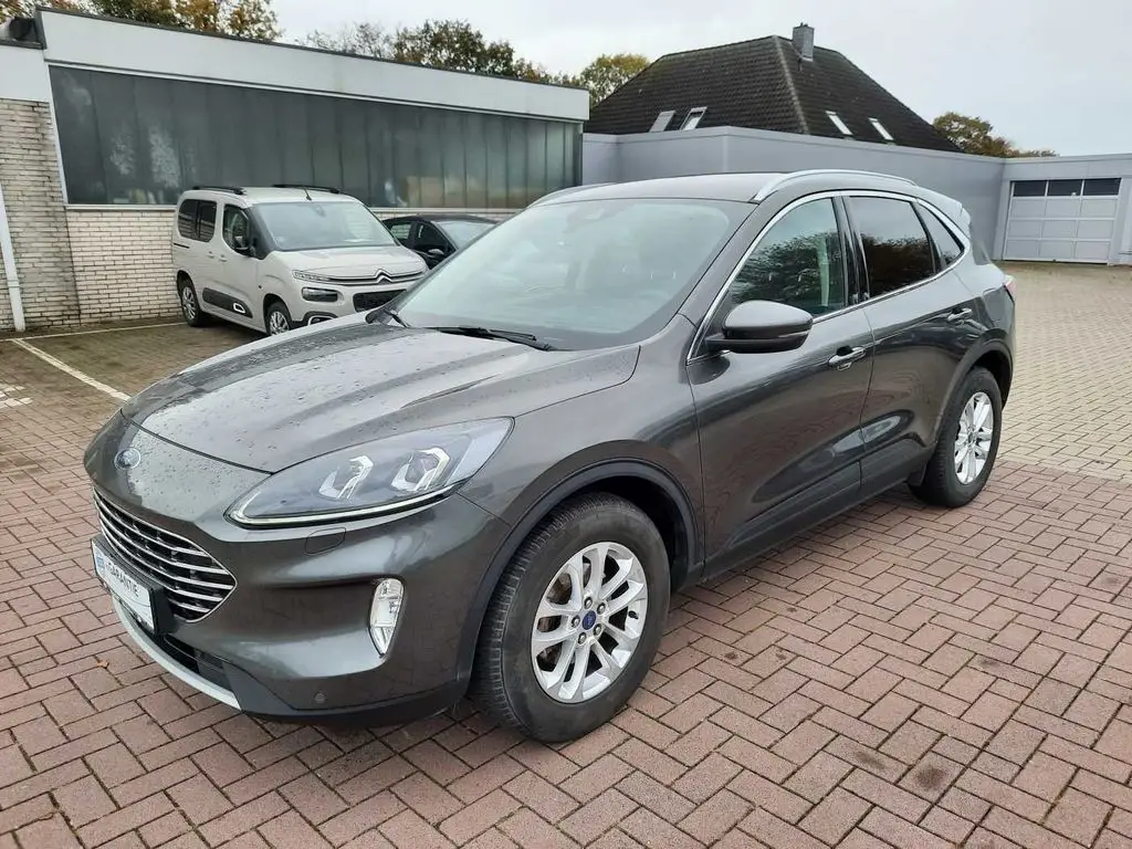 Photo 1 : Ford Kuga 2021 Petrol