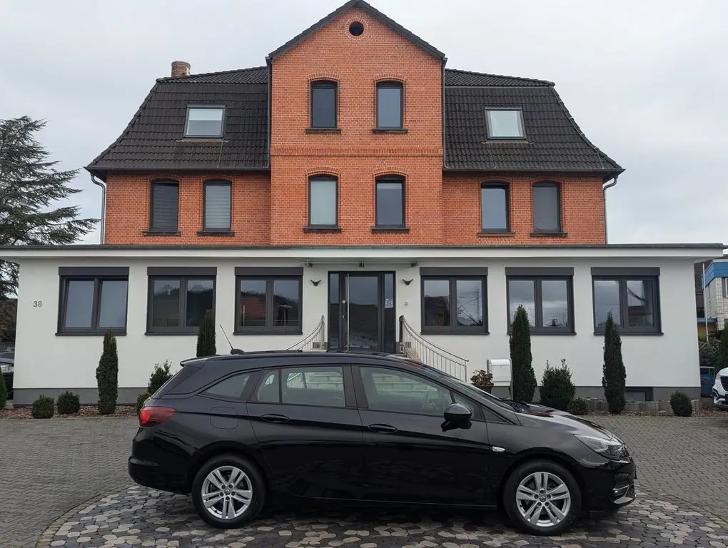 Photo 1 : Opel Astra 2021 Diesel