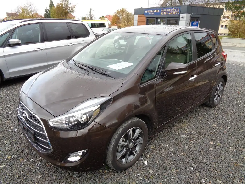 Photo 1 : Hyundai Ix20 2017 Petrol