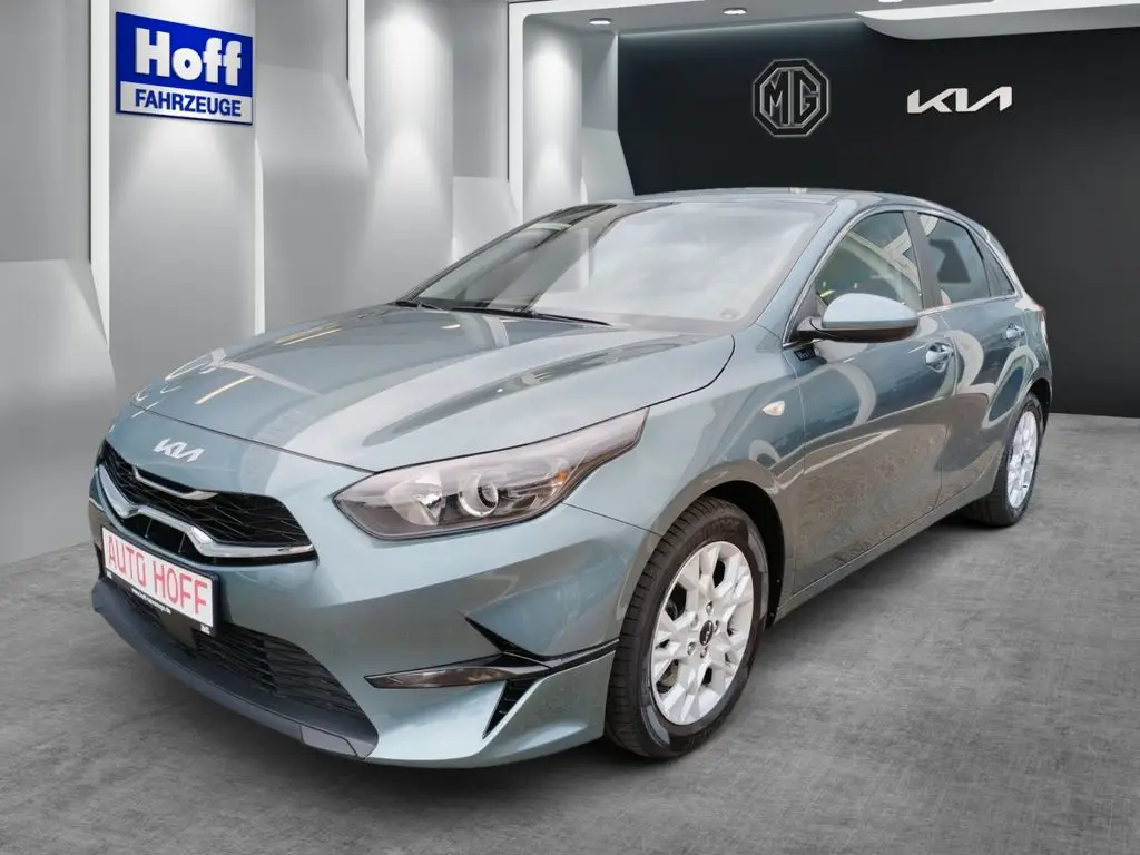 Photo 1 : Kia Ceed 2023 Petrol