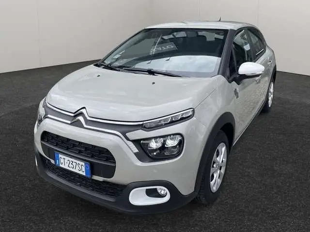 Photo 1 : Citroen C3 2023 Petrol