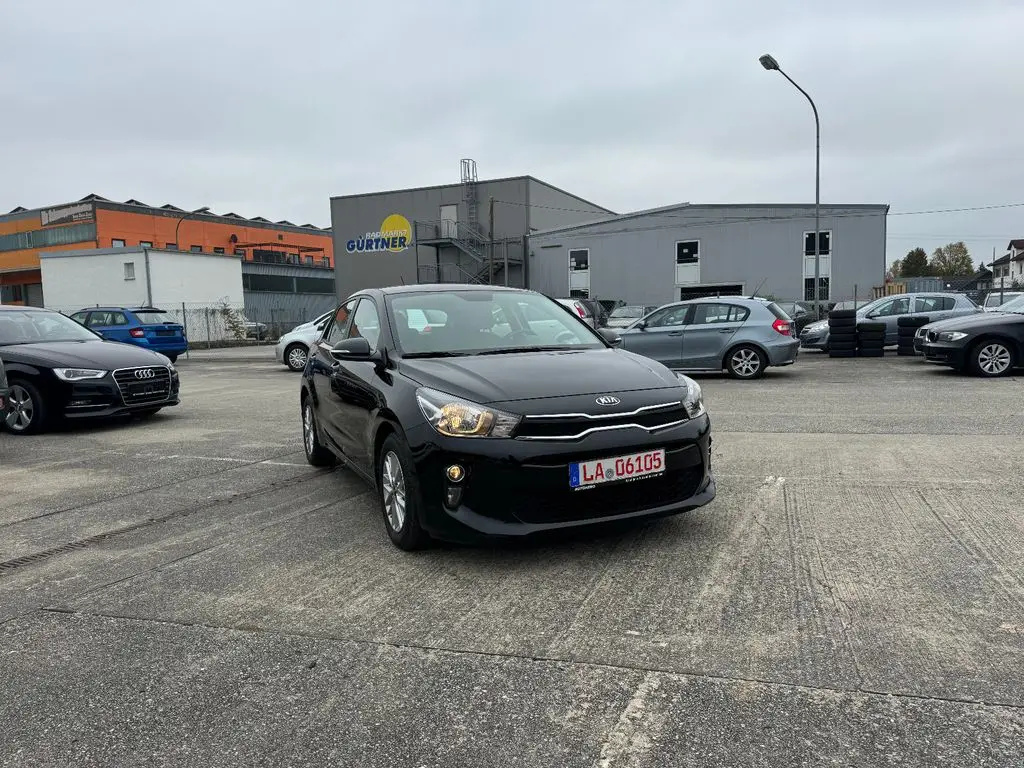 Photo 1 : Kia Rio 2019 Essence