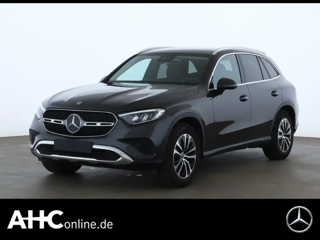 Photo 1 : Mercedes-benz Classe Glc 2023 Petrol