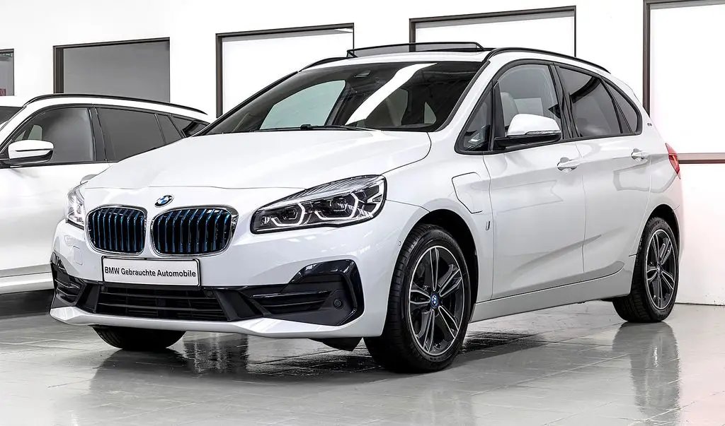 Photo 1 : Bmw Serie 2 2019 Hybride