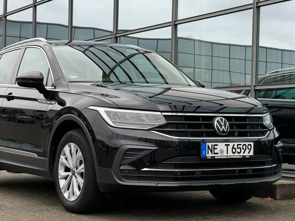 Photo 1 : Volkswagen Tiguan 2022 Petrol