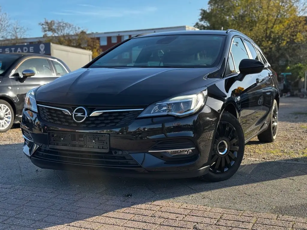 Photo 1 : Opel Astra 2020 Essence