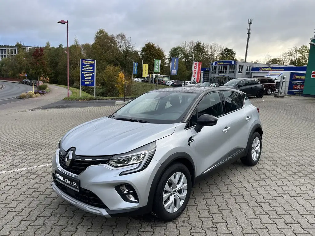 Photo 1 : Renault Captur 2022 Essence