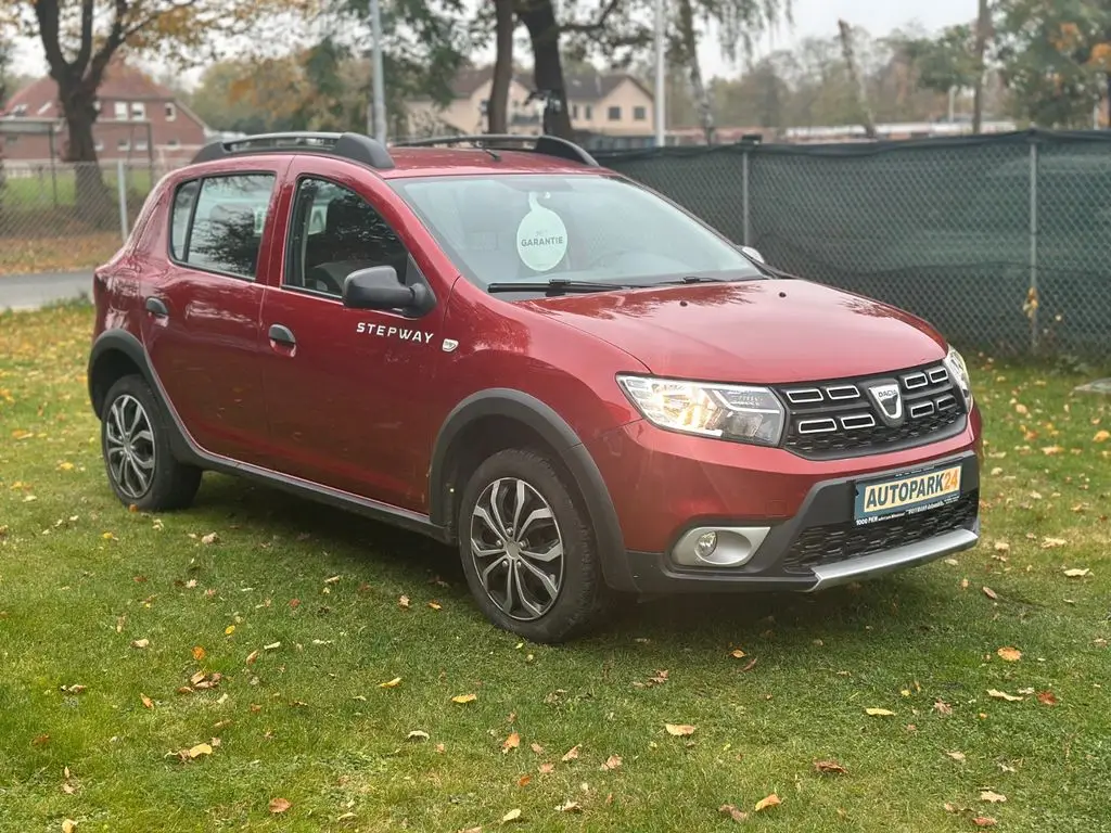 Photo 1 : Dacia Sandero 2019 Essence