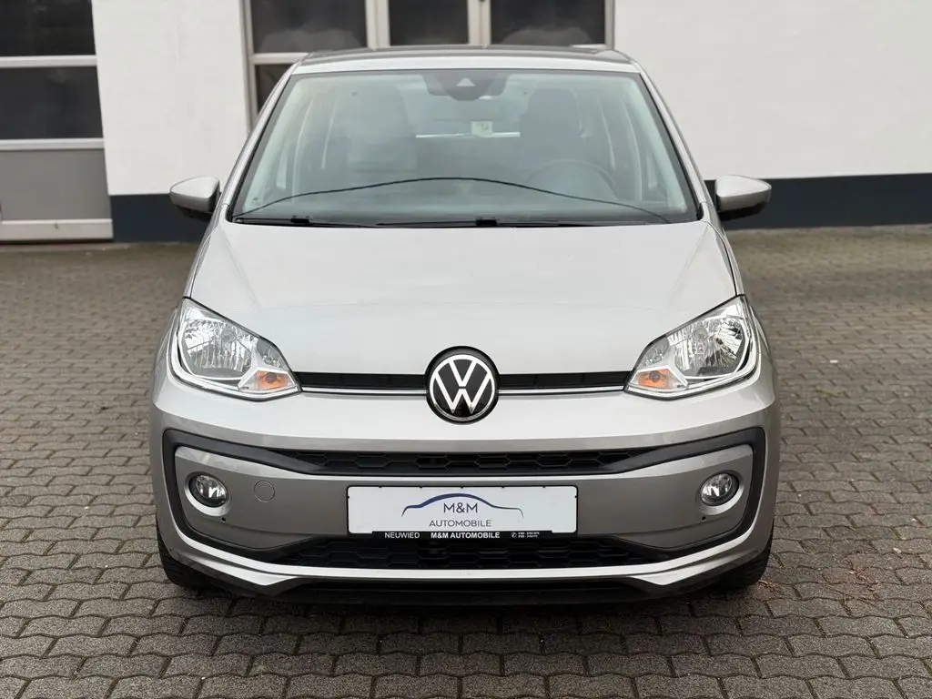 Photo 1 : Volkswagen Up! 2020 Petrol