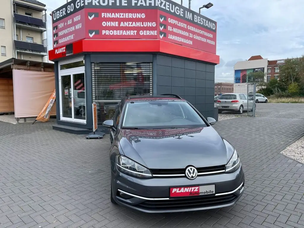 Photo 1 : Volkswagen Golf 2018 Diesel