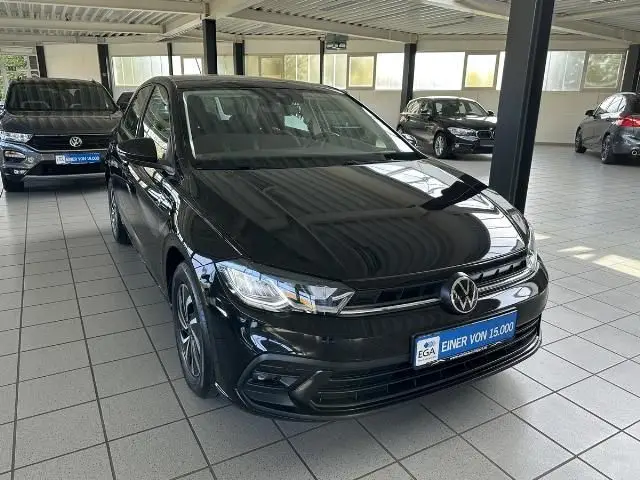 Photo 1 : Volkswagen Polo 2022 Essence