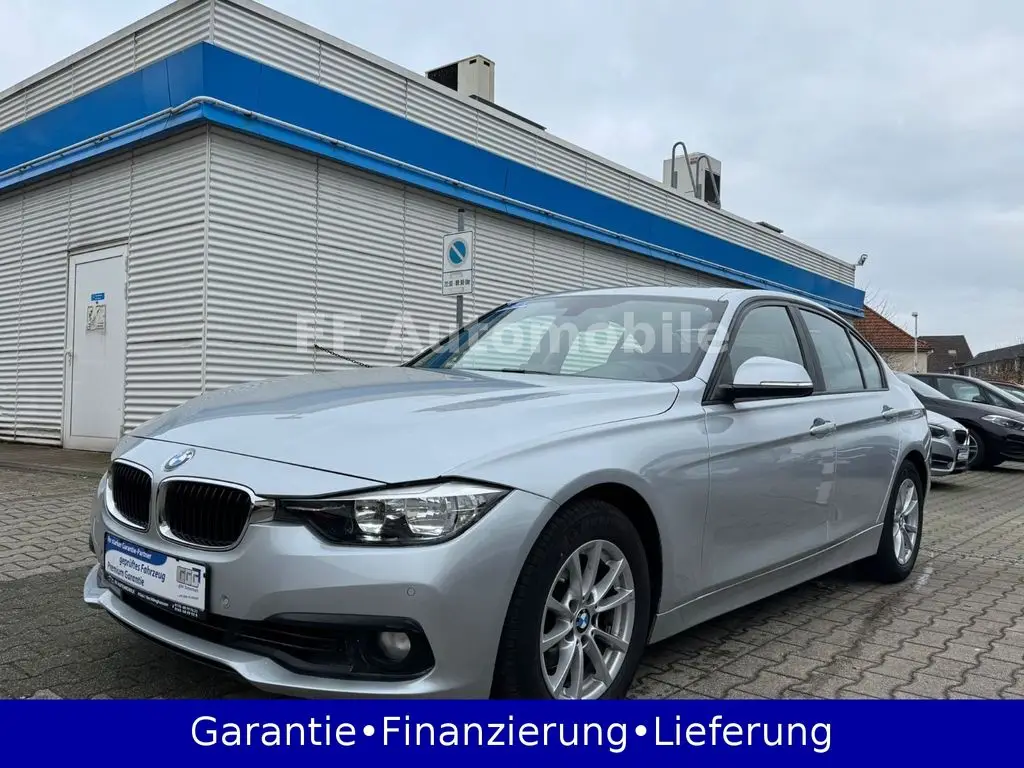 Photo 1 : Bmw Serie 3 2016 Petrol