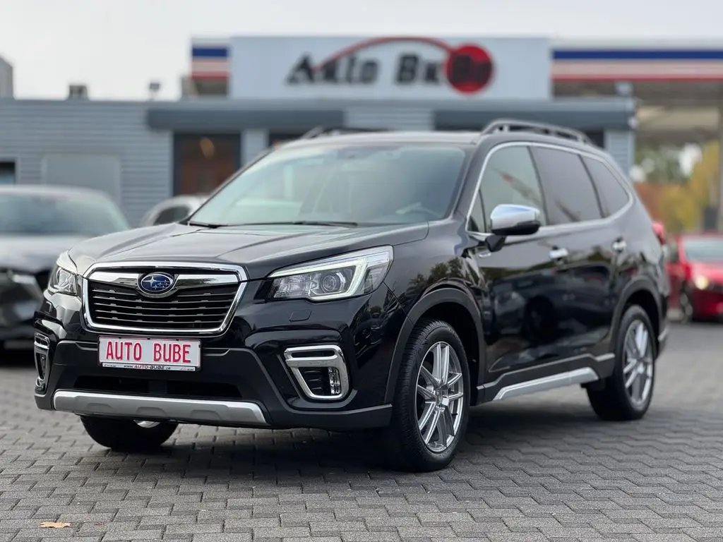 Photo 1 : Subaru Forester 2021 Petrol