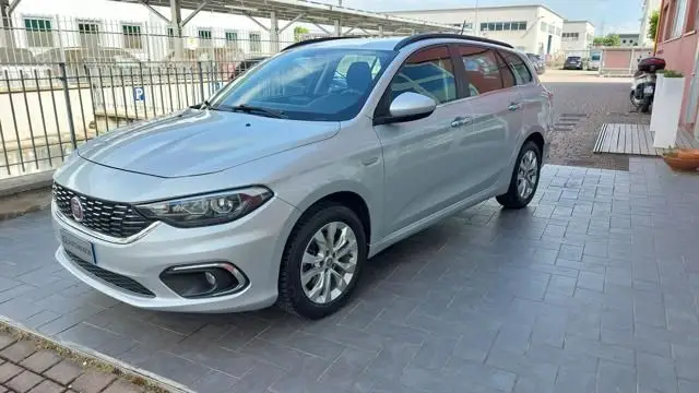 Photo 1 : Fiat Tipo 2019 Diesel