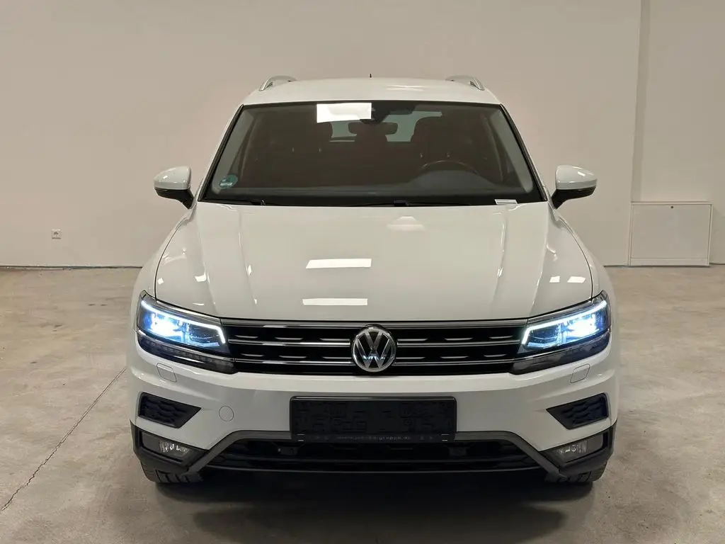 Photo 1 : Volkswagen Tiguan 2018 Petrol