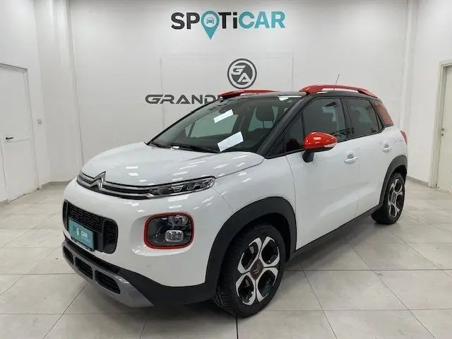 Photo 1 : Citroen C3 Aircross 2018 Petrol