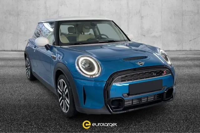 Photo 1 : Mini Cooper 2022 Essence