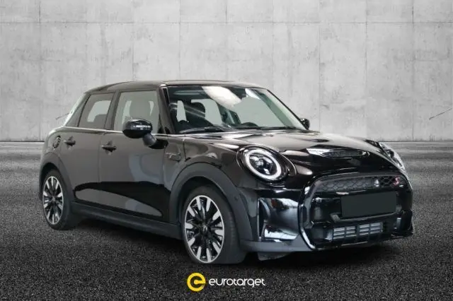 Photo 1 : Mini Cooper 2022 Petrol