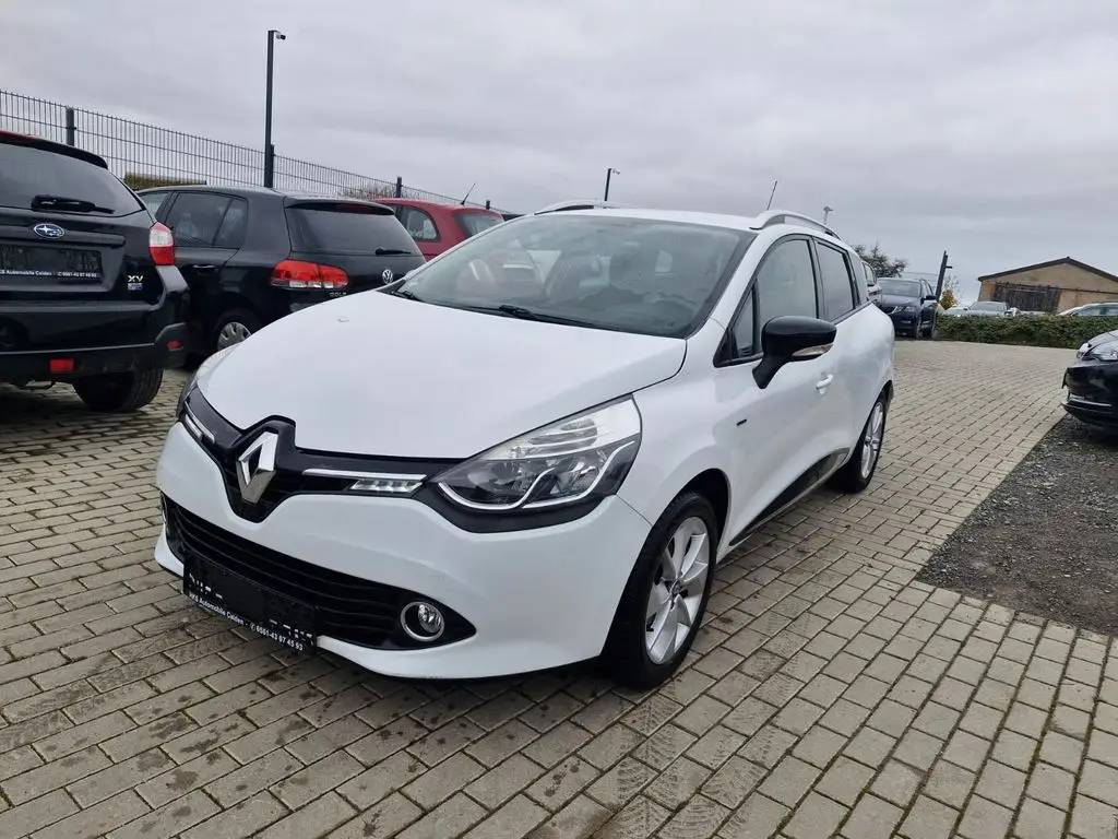 Photo 1 : Renault Clio 2015 Petrol