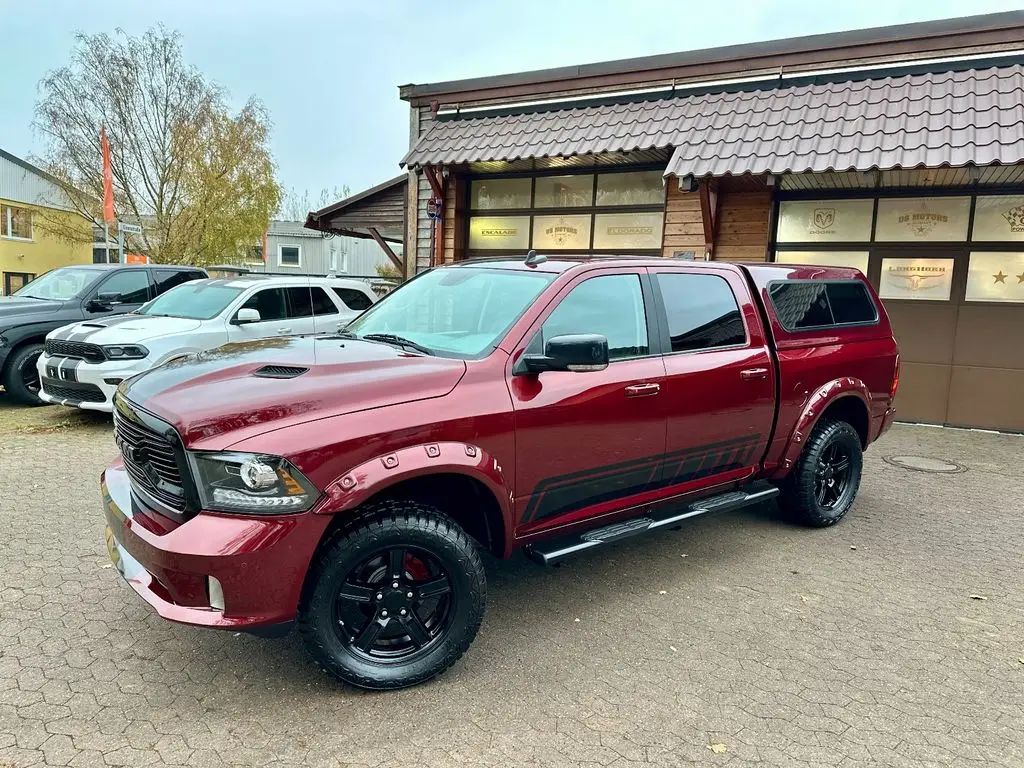 Photo 1 : Dodge Ram 2017 LPG