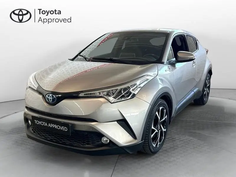 Photo 1 : Toyota C-hr 2019 Hybride