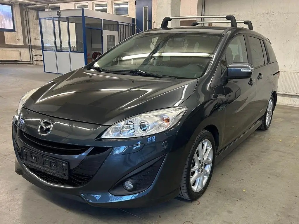 Photo 1 : Mazda 5 2014 Petrol