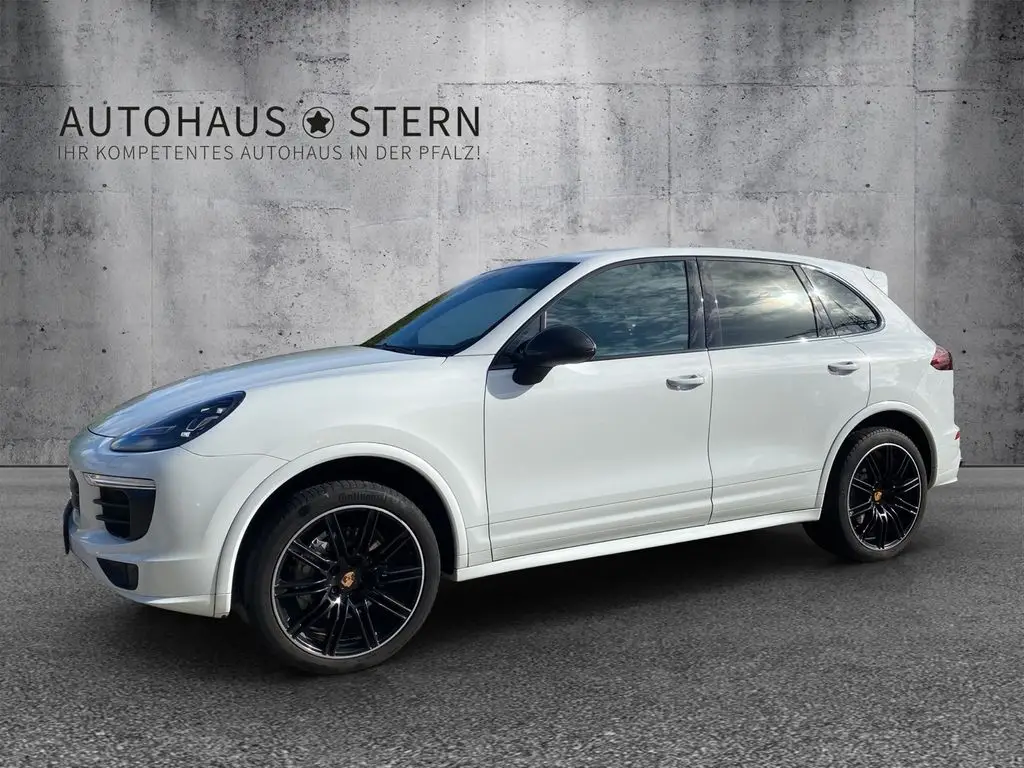 Photo 1 : Porsche Cayenne 2016 Diesel