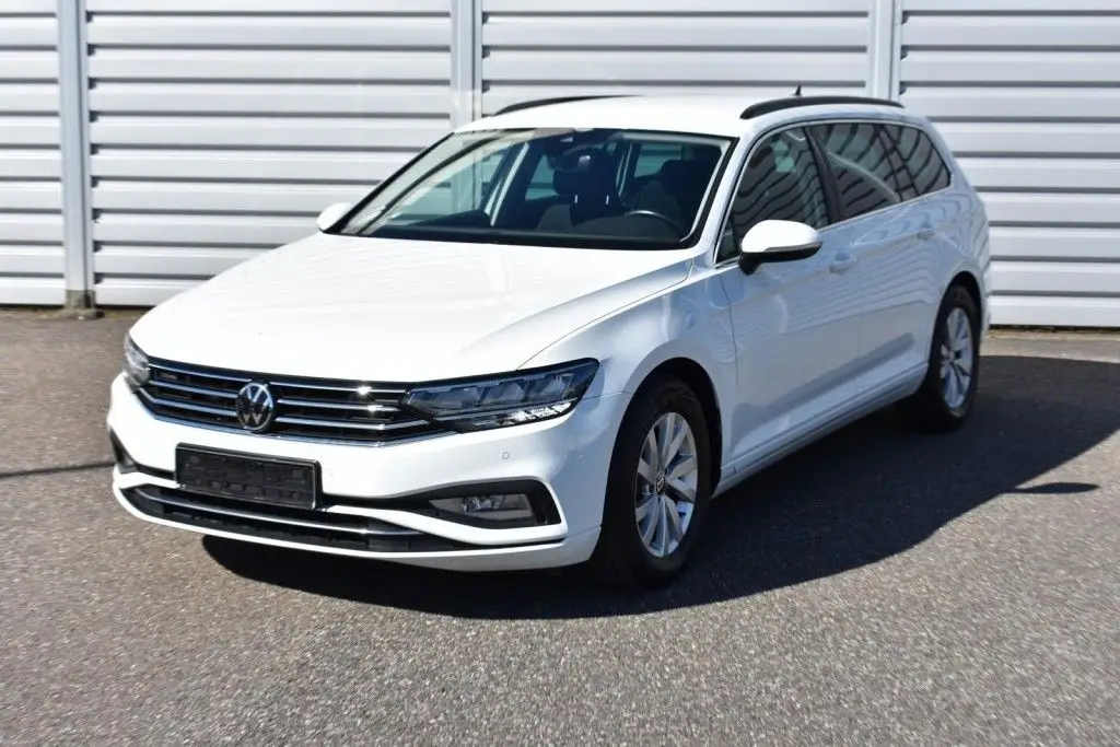 Photo 1 : Volkswagen Passat 2022 Diesel