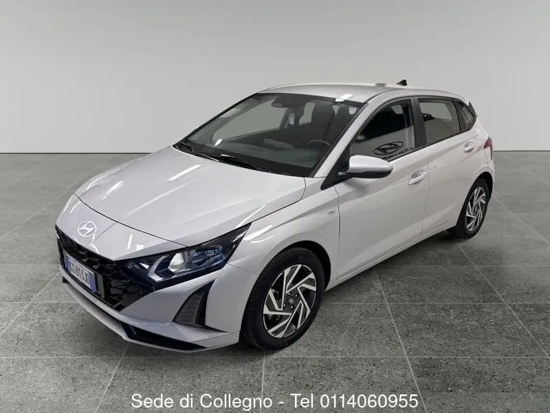 Photo 1 : Hyundai I20 2023 Hybride