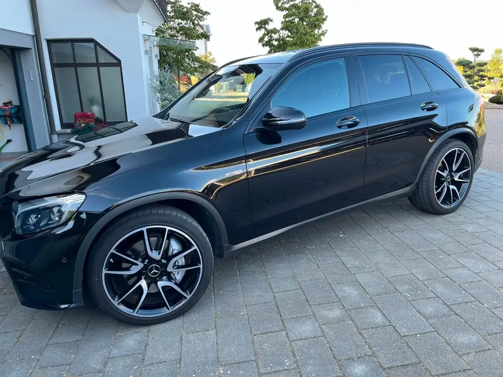 Photo 1 : Mercedes-benz Classe Glc 2018 Essence