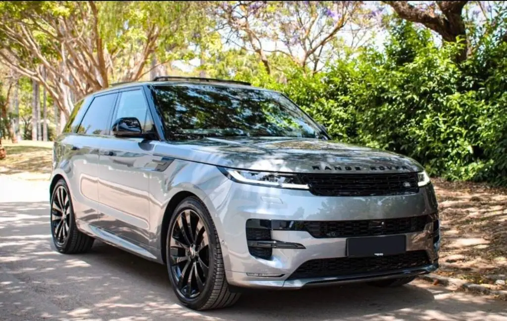 Photo 1 : Land Rover Range Rover Sport 2023 Diesel