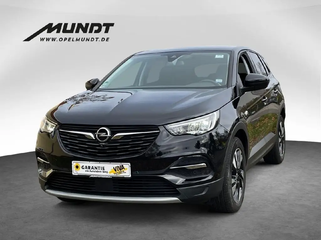 Photo 1 : Opel Grandland 2021 Petrol