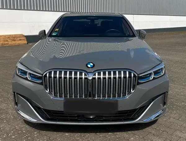 Photo 1 : Bmw Serie 7 2019 Diesel