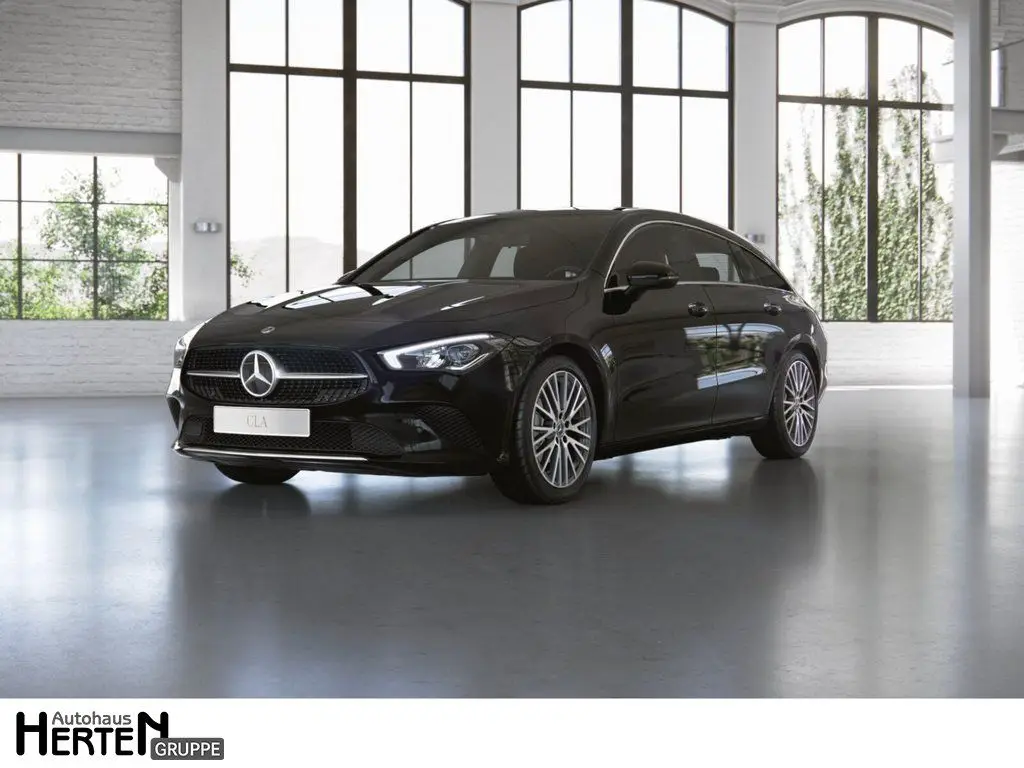 Photo 1 : Mercedes-benz Classe Cla 2023 Essence