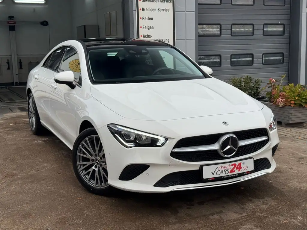 Photo 1 : Mercedes-benz Classe Cla 2023 Petrol