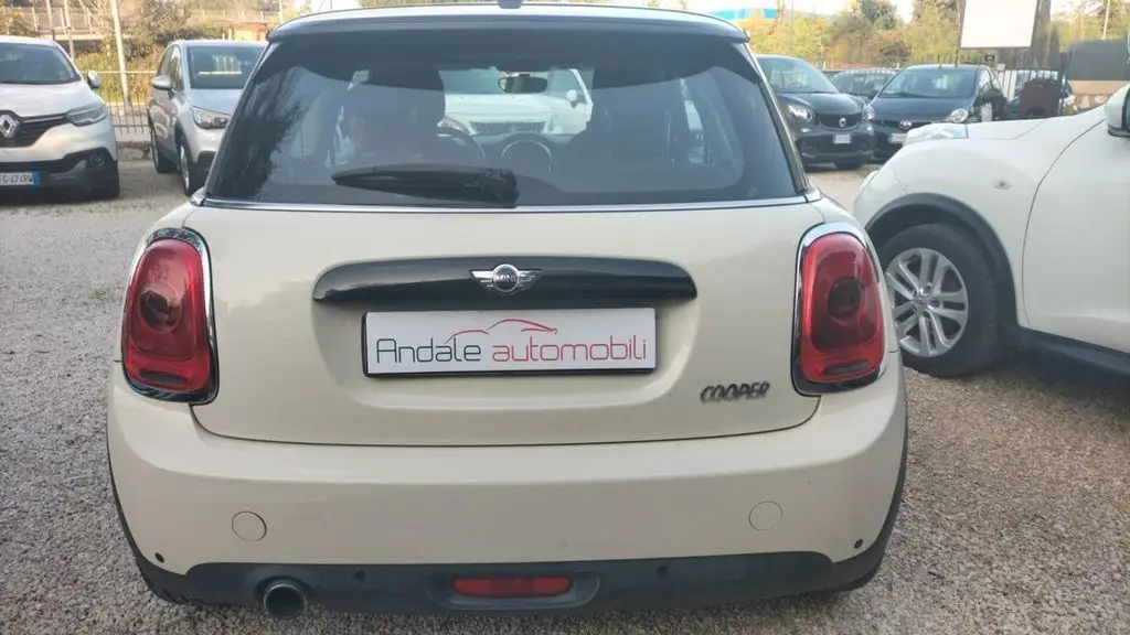 Photo 1 : Mini Cooper 2016 Petrol