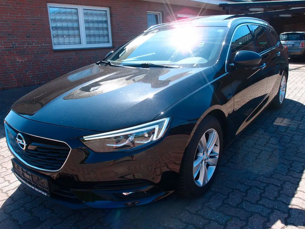 Photo 1 : Opel Insignia 2020 Petrol