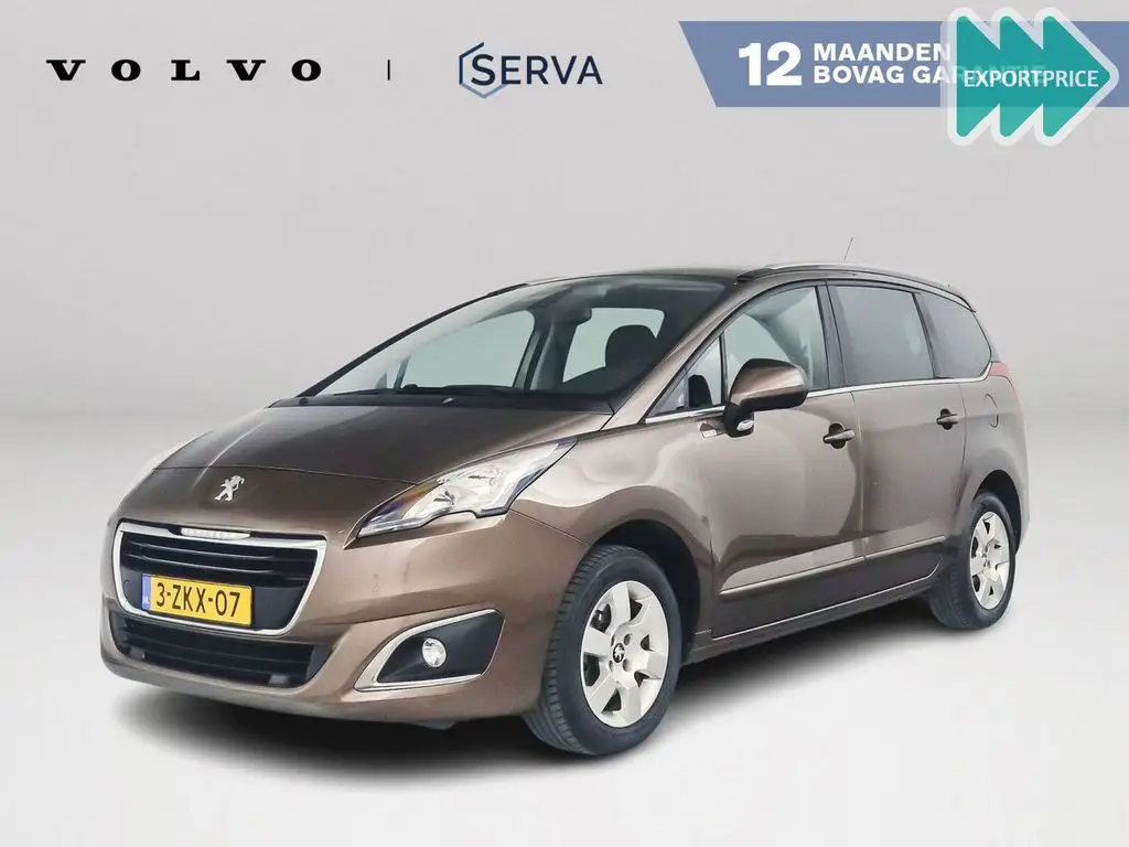 Photo 1 : Peugeot 5008 2015 Petrol