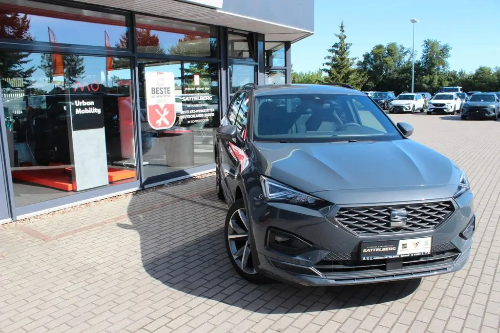 Photo 1 : Seat Tarraco 2024 Petrol