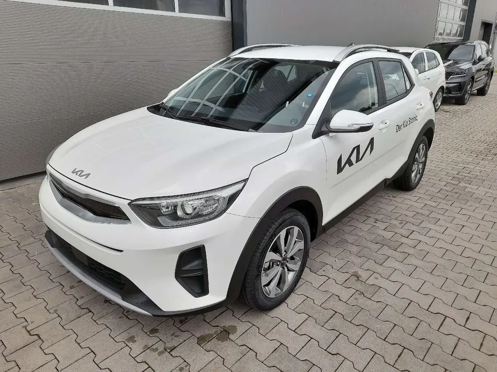 Photo 1 : Kia Stonic 2024 Petrol