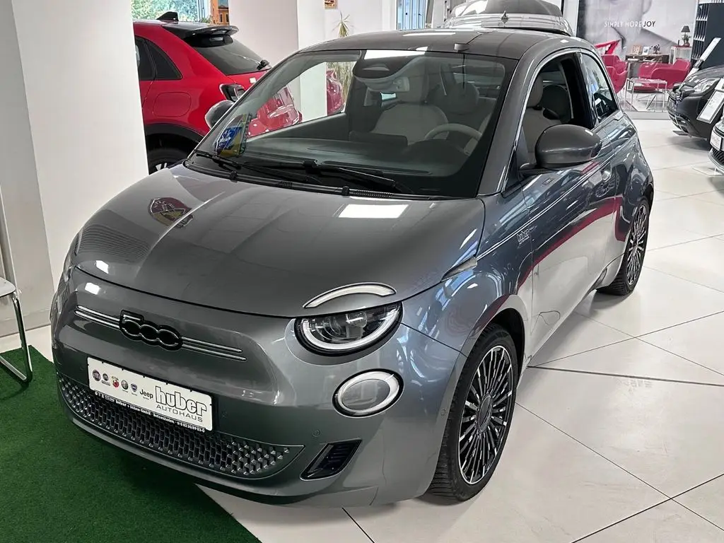 Photo 1 : Fiat 500 2023 Non renseigné