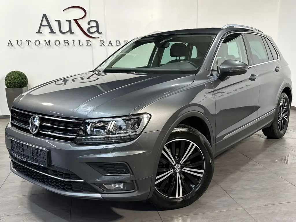 Photo 1 : Volkswagen Tiguan 2020 Essence