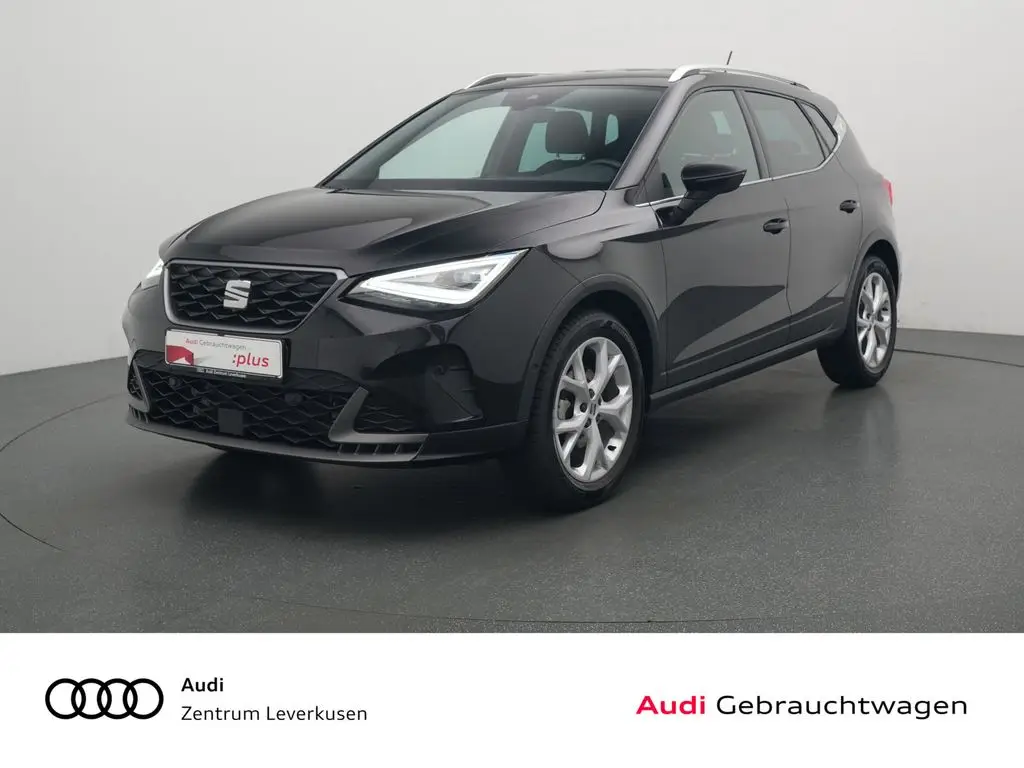 Photo 1 : Seat Arona 2023 Petrol