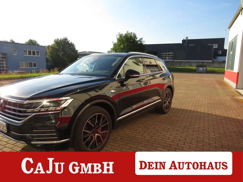 Photo 1 : Volkswagen Touareg 2023 Diesel