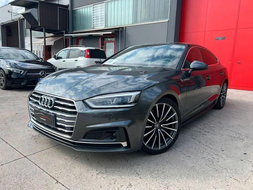 Photo 1 : Audi A5 2019 Diesel