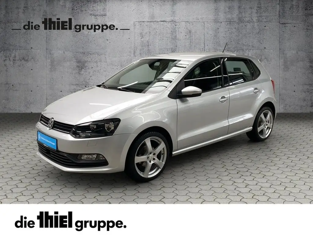 Photo 1 : Volkswagen Polo 2016 Petrol